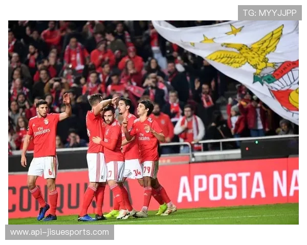 尤文1-1莱切连胜终结,戴维失点+中柱错失绝杀